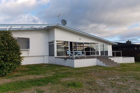 Photo of property in 67 Wharewaka Road, Wharewaka, Taupo, 3330