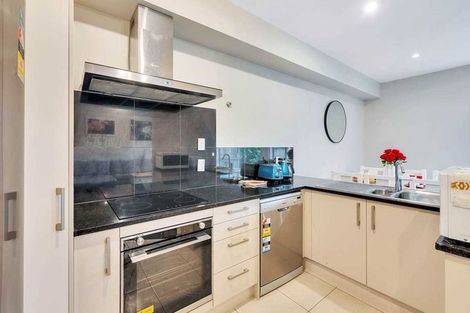 Photo of property in 10/45a Swanson Road, Henderson, Auckland, 0610