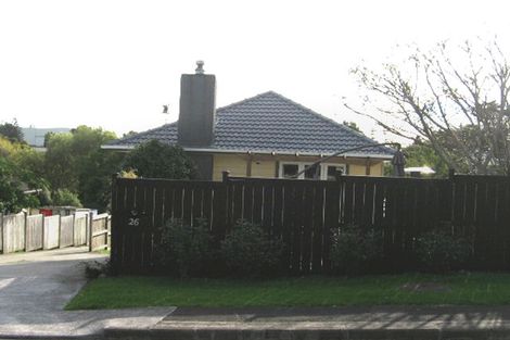 Photo of property in 26 Gill Avenue, Te Atatu Peninsula, Auckland, 0610