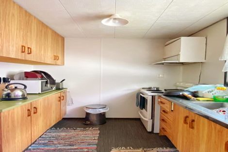 Photo of property in 1/3 Lynwood Road, New Lynn, Auckland, 0600