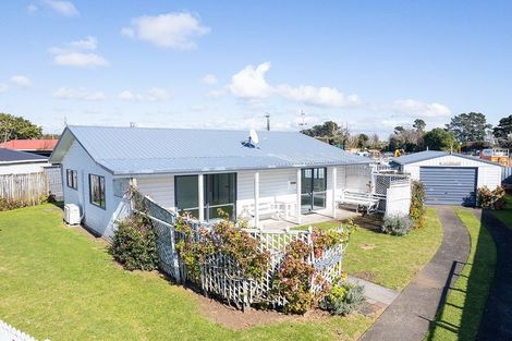 Photo of property in 1 Uenuku Place, Waitara, 4320