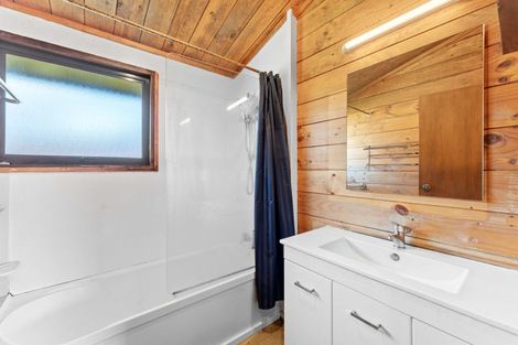 Photo of property in 3 Mount Avenue, Te Aroha, 3320