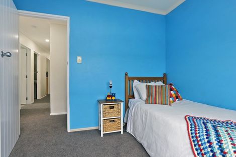 Photo of property in 15 Travis Street, Taradale, Napier, 4112