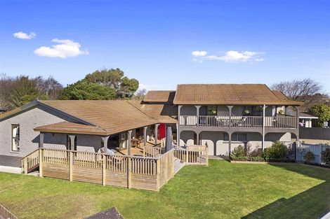 Photo of property in 10 Ruddenklau Lane, Bishopdale, Christchurch, 8053