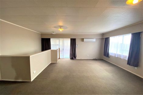 Photo of property in 62 Ernie Pinches Street, Wesley, Auckland, 1041