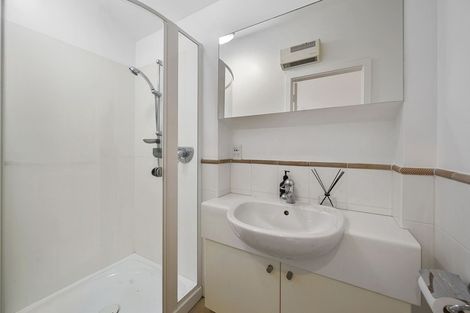 Photo of property in 35b Hobson Crescent, Thorndon, Wellington, 6011
