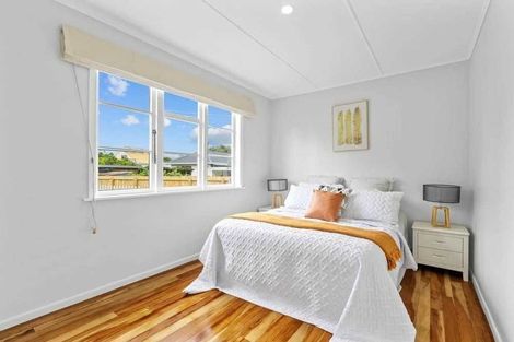 Photo of property in 1/2 Esperanto Road, Papatoetoe, Auckland, 2025