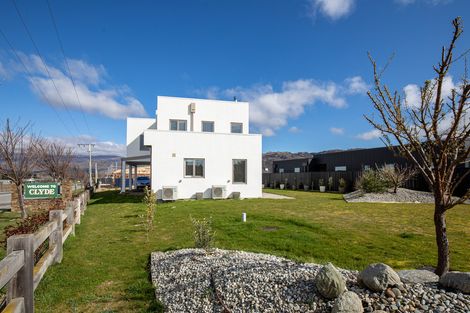 Photo of property in 14 Willoughby Place, Clyde, 9330