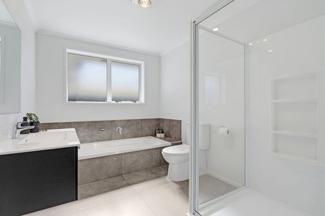 Photo of property in 18 Watene Way, Welcome Bay, Tauranga, 3112