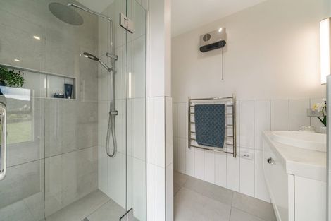 Photo of property in 49 Crest Road, Akatarawa, Upper Hutt, 5372