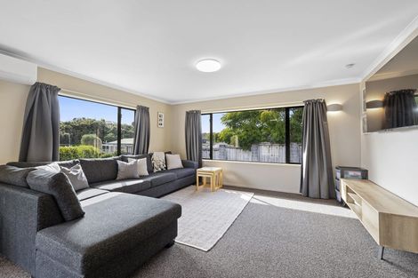 Photo of property in 28a Poplar Grove, Whalers Gate, New Plymouth, 4310