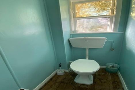 Photo of property in 19a Kekerenga Street, Strathmore Park, Wellington, 6022