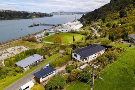 Photo of property in 41 Adderley Terrace, Ravensbourne, Dunedin, 9022
