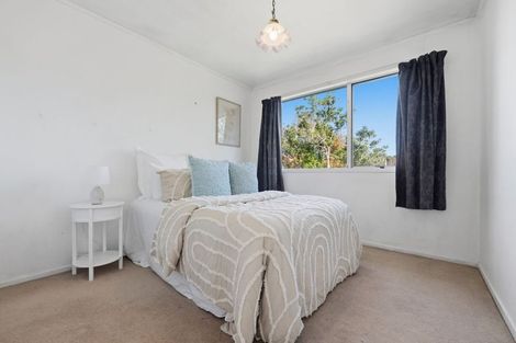 Photo of property in 4 Redwing Street, Browns Bay, Auckland, 0630
