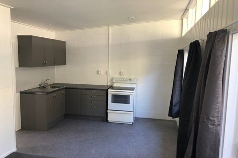 Photo of property in 2/2 Camrose Place, Ilam, Christchurch, 8041