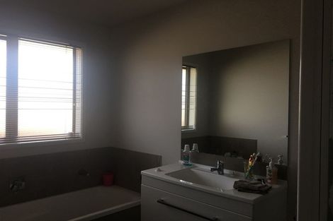 Photo of property in 83 Jarrett Terrace, Leamington, Cambridge, 3432