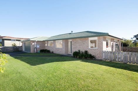 Photo of property in 19c Polley Crescent, Katikati, 3129
