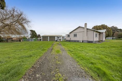 Photo of property in 20 Riemenschneider Street, Manaia, 4612