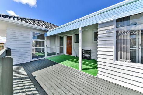 Photo of property in 32 Hokianga Street, Mangere East, Auckland, 2024