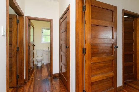 Photo of property in 32 Parata Street, Hokowhitu, Palmerston North, 4410