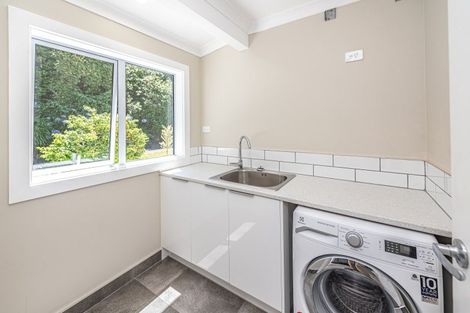 Photo of property in 14 Turere Place, Otamatea, Whanganui, 4501