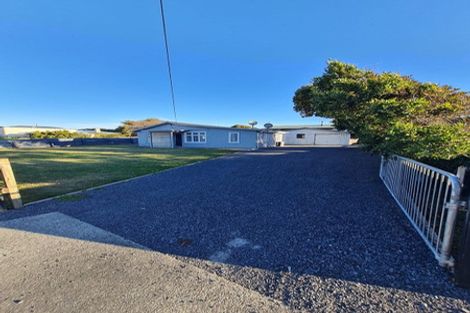 Photo of property in 42 Seabury Avenue, Foxton Beach, Foxton, 4815