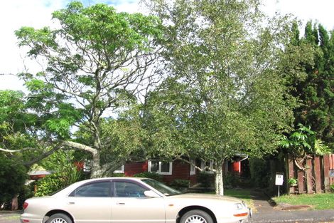 Photo of property in 53 Alton Avenue, Hillcrest, Auckland, 0627