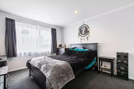 Photo of property in 15 Udall Place, Bucklands Beach, Auckland, 2014