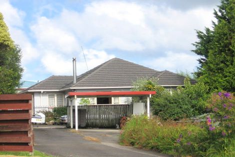 Photo of property in 1/23 View Road, Henderson, Auckland, 0612