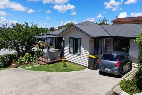 Photo of property in 59 Litten Road, Cockle Bay, Auckland, 2014