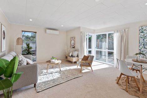 Photo of property in 2/244 Fairway Drive, Te Kamo, Whangarei, 0112