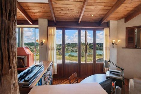 Photo of property in 90 Cedar Terrace, Stanmore Bay, Whangaparaoa, 0932