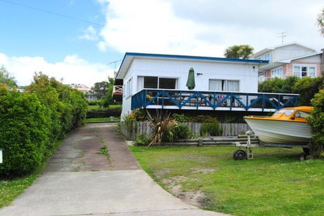 Photo of property in 1/9 Capitol Road, Matakatia, Whangaparaoa, 0930