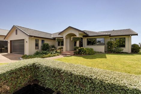 Photo of property in 2 Brackenburn Drive, Ohauiti, Tauranga, 3112