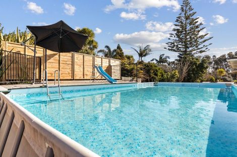 Photo of property in 5 Browne Street, Waitara, 4320