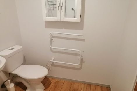 Photo of property in 2/21 Gloaming Place, Conifer Grove, Takanini, 2112