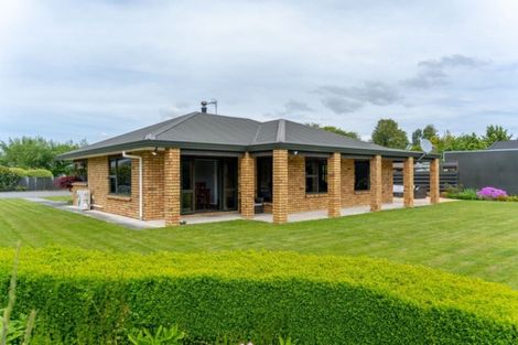 Photo of property in 1 Farley Avenue, Greytown, 5712