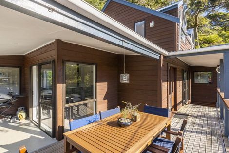 Photo of property in 93 Norton Park Grove, Waterloo, Lower Hutt, 5011