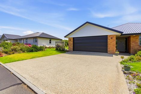 Photo of property in Willowfield Development, 4/80 Formby Street, Outram, 9019