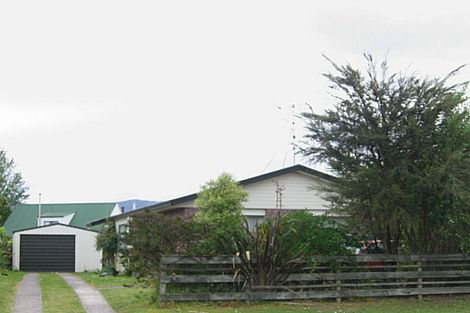 Photo of property in 9 Katterns Street, Katikati, 3129