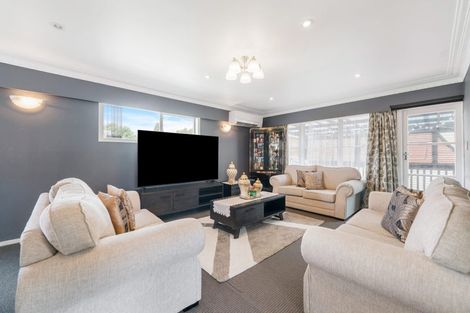 Photo of property in 25 Birdwood Road, Swanson, Auckland, 0612