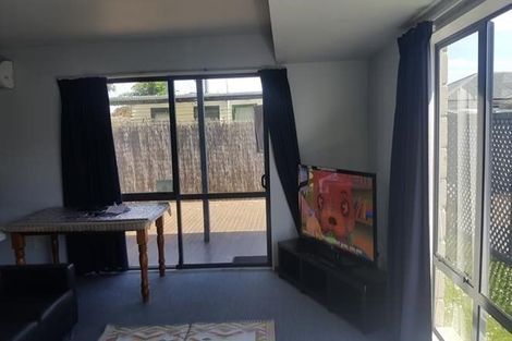 Photo of property in 16b Akaroa Street, Kaiapoi, 7630