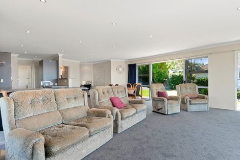 Photo of property in 53 Omokoroa Road, Omokoroa, 3114