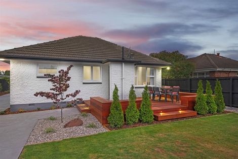 Photo of property in 39 Liverton Crescent, Bishopdale, Christchurch, 8053