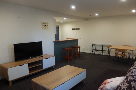 Photo of property in Terrace Heights Apartments, 6f/163 The Terrace, Wellington Central, Wellington, 6011