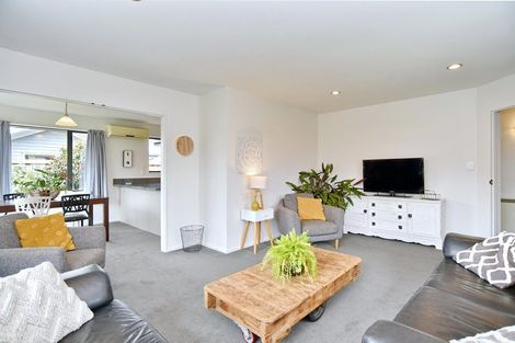 Photo of property in 92a East Belt, Rangiora, 7400