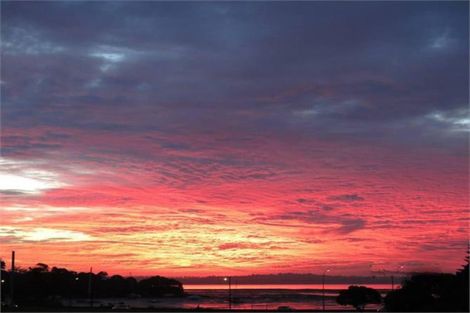 Photo of property in 36 Regina Street, Westmere, Auckland, 1022