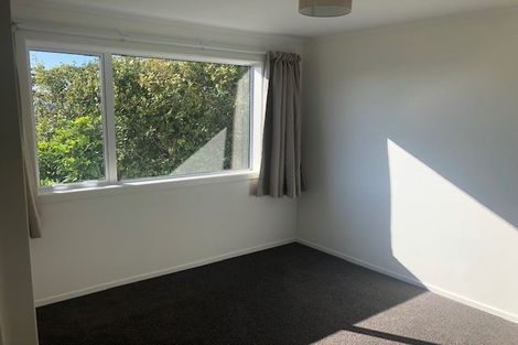 Photo of property in 1/48 Winston Street, Crofton Downs, Wellington, 6035