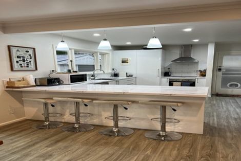 Photo of property in 117 Blighs Road, Strowan, Christchurch, 8052