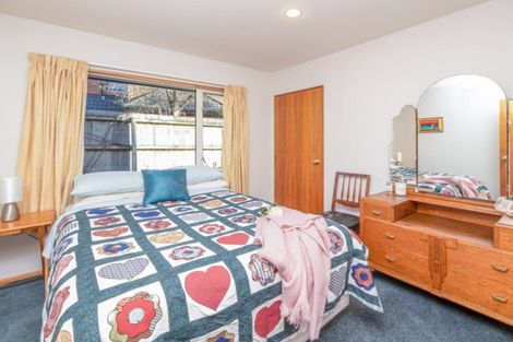 Photo of property in 6 Somerton Rise, Westmorland, Christchurch, 8025